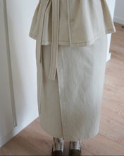 Carregar imagem no visualizador da galeria, Saia Eva
