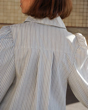 Load image into Gallery viewer, Camisa Eulália
