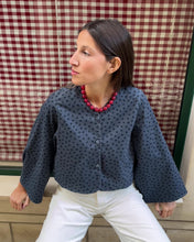 Carregar e reproduzir vídeo no visualizador da Galeria, Camisa Laura
